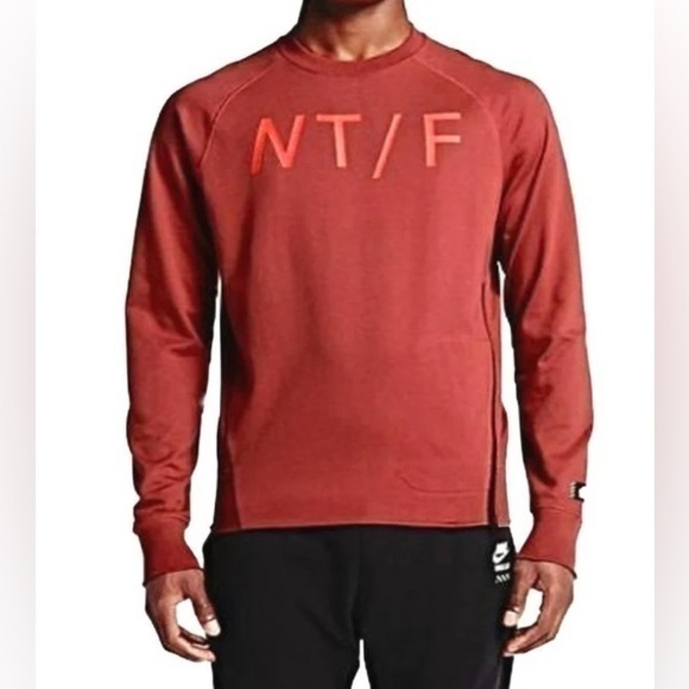 Nike Track and Field NTF Asymmetrical Crewneck Crew Sweatshirt Red Size Large